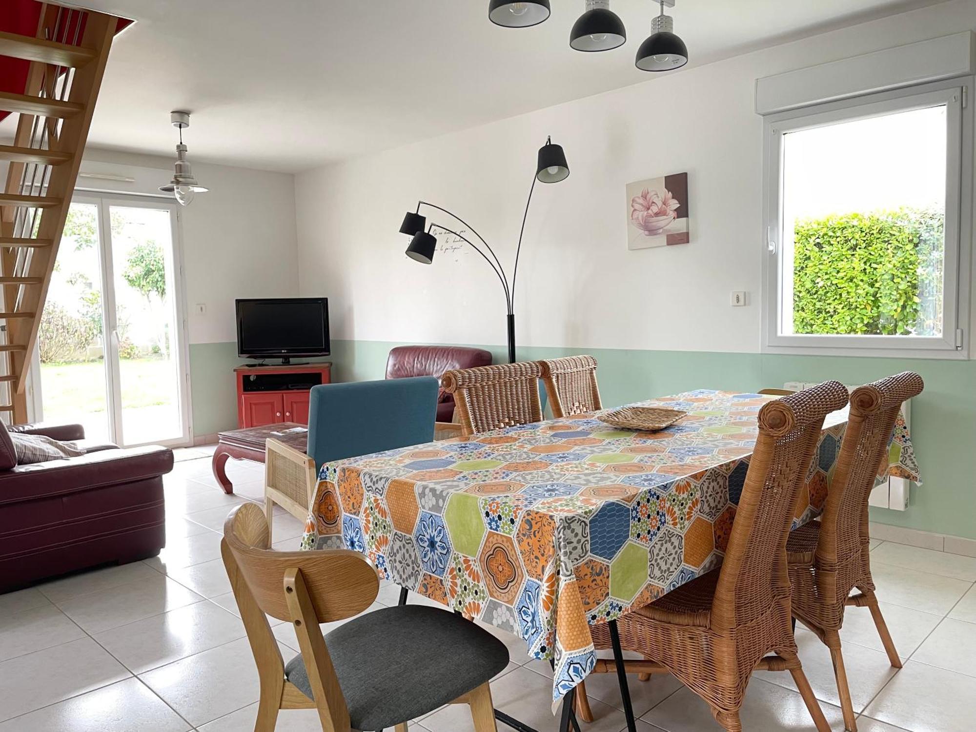 סן-לוראן-סור-מר Sweet Omaha Belle Maison Recente Lumineuse Et Cosy Bien Equipee Jardin Clos 15 Mn A Pied Plage Omaha Beach Et Proche De Bayeux & Port En Bessin מראה חיצוני תמונה